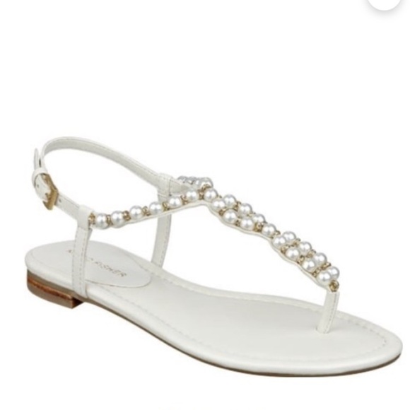 Marc Fisher Women's Pearl Embellished White Sandals 8.5 Resortwear Wedding Beach - Picture 1 of 11